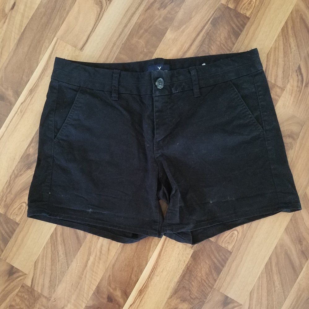 American Eagle black shorts